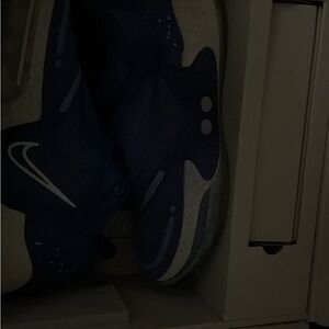 Nike Adapt BB 2.0 Sneakers